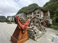 -高荡千年布依古寨旅游景区