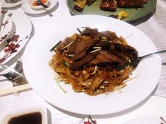 干炒牛河-朝(澳门伦敦人店)
