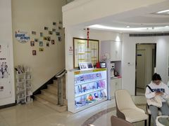 -美酷口腔牙齿矫正(江桥万达店)