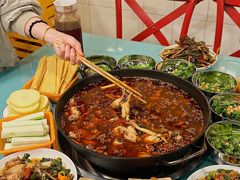 -鸿顺老铁锅美蛙鱼府(解放碑店)