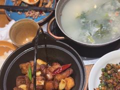 -吃饭皇帝大土家民族菜(正大广场店)