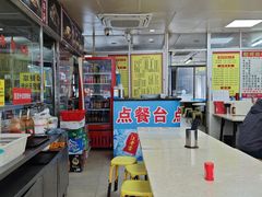 -华威达牛庄(黄埔大道西店)