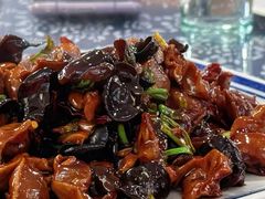 -八两八金·莱芜特色炒鸡(市南漳浦路店)