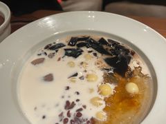 -RUXU入续糖水铺与包(卓悦中心店)