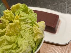 -三人行骨头王火锅(长寿店)