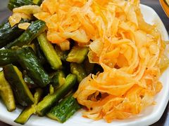 -牛一嘴·兰州牛肉面·大盘鸡(财富中心店)