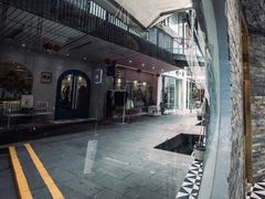 -泉乐坊步行街(烟酒特产平价超市店)