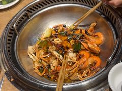 -七欣天香辣蟹火锅(上海银亿滨江店)