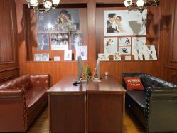 -芭莎视觉婚纱摄影(花溪店)