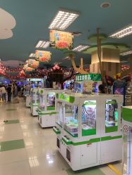 -莫莉幻想儿童乐园(武汉经开永旺店)