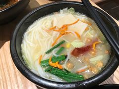 -云味馆过桥米线(皇庭广场店)