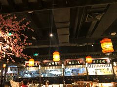 -卢大鲜鱼头捞饭(美利广场店)