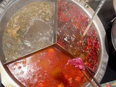 -廖掌柜·重庆鲜货火锅(上海首店)