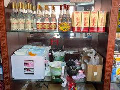 -雪湖煜辰鱼头老店(雪野湖店)
