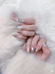 -慕拉美甲美睫皮肤管理