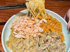 -裕兴记•蟹黄面馆(人民广场店)