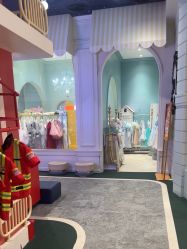 -奈尔宝家庭中心·儿童乐园·亲子餐厅(华采天地店)