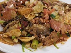 -拿渡·水煮鱼麻辣香锅(王府井奥莱·香江小镇店)