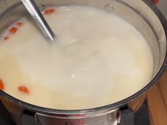 -爱碗亭·鲜炒湖南菜(壹城中心店)