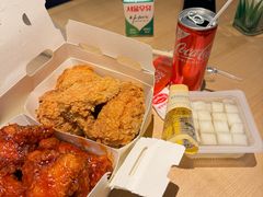 -BHC炸鸡(明洞总店)