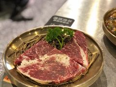 澳洲谷饲牛排-本炙炭烤·蒲烧活鳗料理店(金沙洲店)