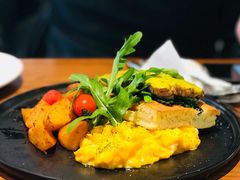 炖牛肉班尼克蛋-UPPER KITCHEN(延安路店)