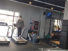 -Freedom Fitness私教健身俱乐部(徐虹北路店)