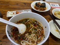-湘人龙记老长沙米粉(鸟巢店)