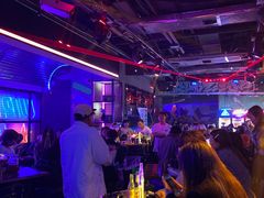 -UP嘻哈酒吧(粉巢店)