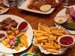 -宝莱纳啤酒花园餐厅PAULANER BRAUHAUS Nanjing(广州路店)