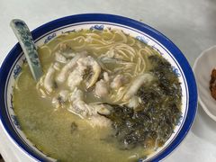 -明呈黄鱼面馆(斜土路店)