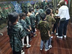 -亲兄弟真人CS团建拓展基地