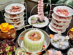 -得意咚瓜·顺德鱼生·冬瓜火锅(深圳首店)