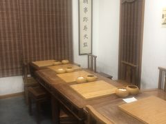 -秦汉胡同书法国画古筝围棋书院(漕宝日月光分馆)