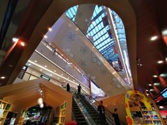 -中百仓储超市有限公司(越秀星汇维港店)