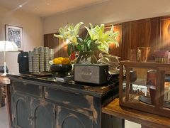 -银米·云南传统过桥米线(双廊黑金冠店)