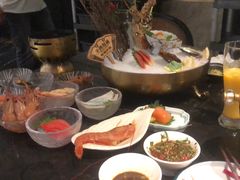 -半岛翡丽海鲜自助餐厅(观风亭店)