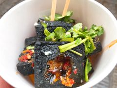-黑色经典臭豆腐·湖南特产(太平街口店)