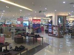 -百盛(莘庄店)