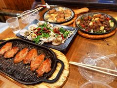 -老东镇啤酒屋海鲜加工·蒸汽海鲜·海鲜烧烤(台东店)