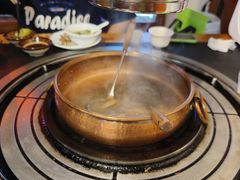 -阿山卓·野生菌火锅·纳西火塘烤肉