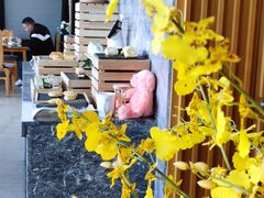 -四月吧餐厅(正阳步行街店)