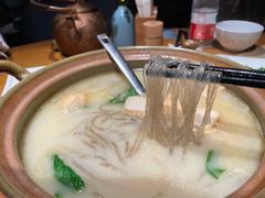 农家豆腐煲-荣小馆(杭州大厦店)