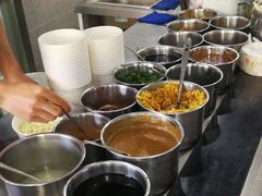 自助调料区-顺隆鸭血粉丝(街道口一店)