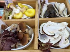 -阿婆情腊排骨火锅(金虹路店)