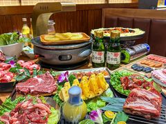 -青瓦餐厅·生鱼片·韩园烤肉(西塔店)
