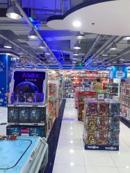 -玩具反斗城(正大广场店)