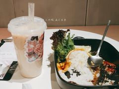25厘米超长肥嘟鳗鱼饭-猫儿山۰猫主题餐厅