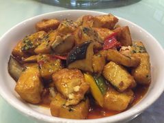 -车之谷·汽车文化主题餐厅(汽开店)