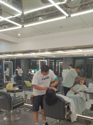 -厘里·salon